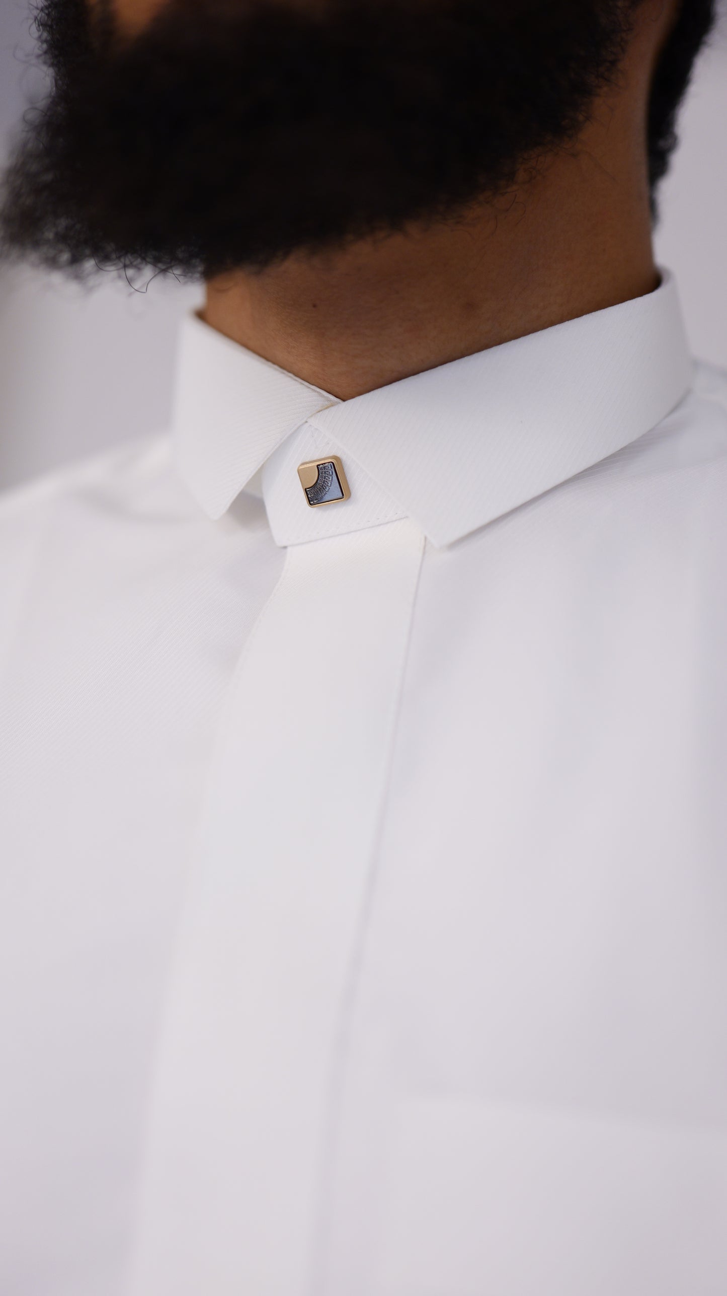 Luxe - Sand Stone White
