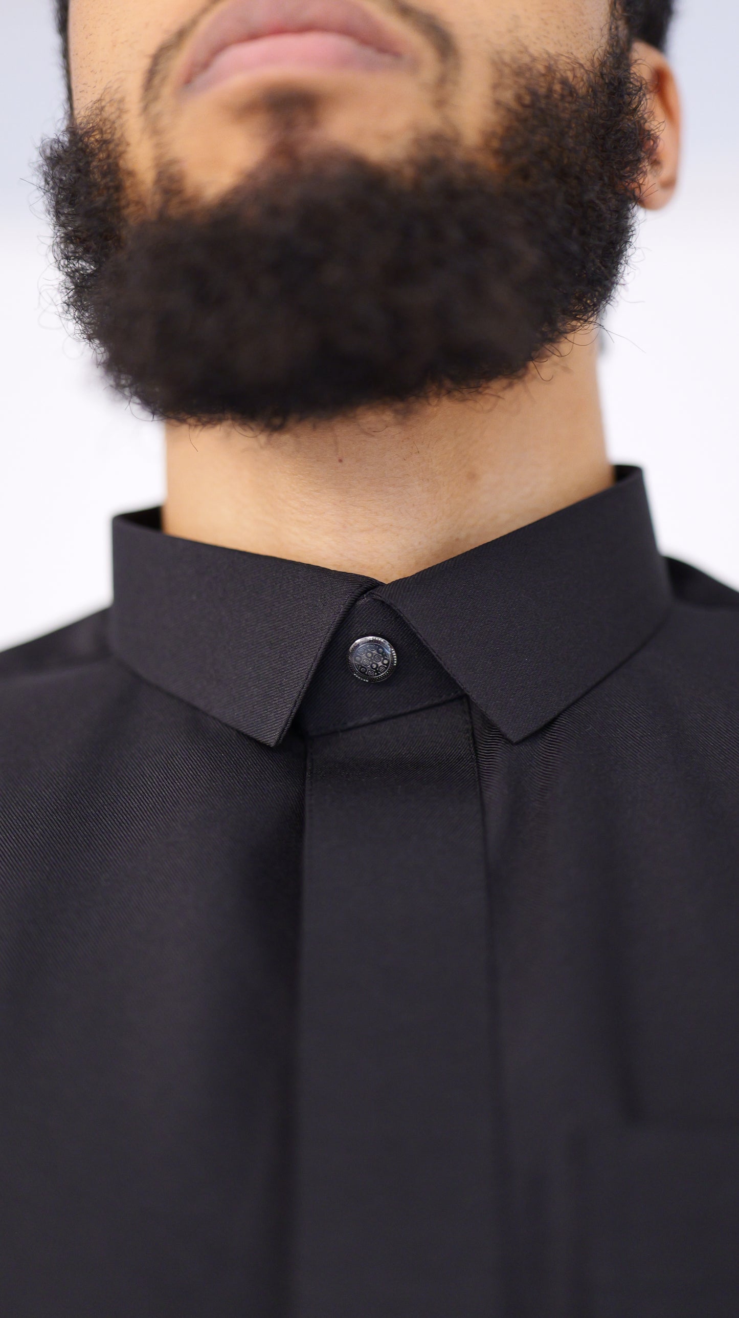 Fine - Obsidian Black